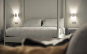 Moma Business Apartments